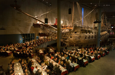 meeting dinner around the Vasa Ship